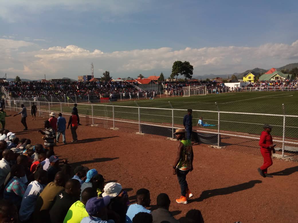 Ligue1: la victoire de Nyuki sur v.club fait du bien aux fanatiques de Mazembe.